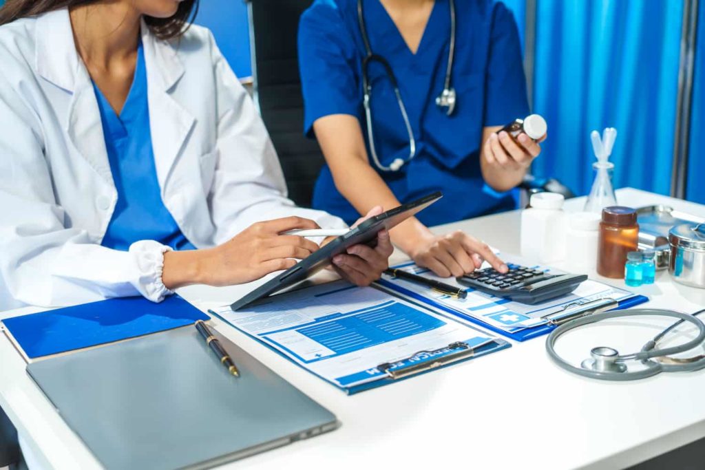 Assessoria Contábil Para Profissionais De Saúde - Verçosa Contabilidade Inteligência Fiscal LTDA