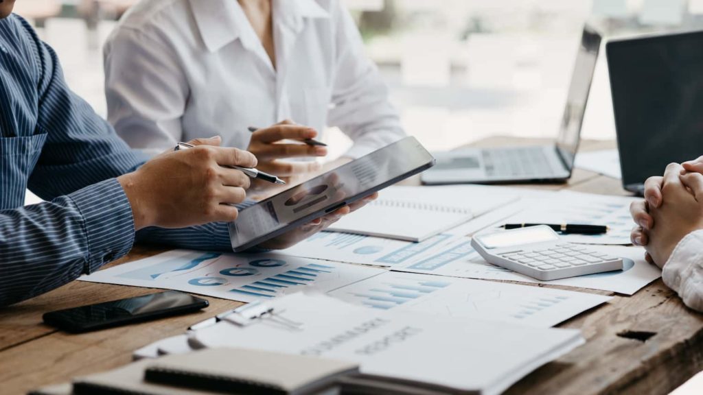 Contabilidade Para Empresas De Saúde - Verçosa Contabilidade Inteligência Fiscal LTDA